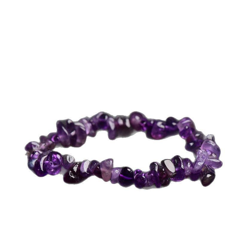 Браслет из разноцветных кристаллов с цитрином, тигровым глазом, лазуритом, аметистом и зеленым авантюрином на эластичном шнуре