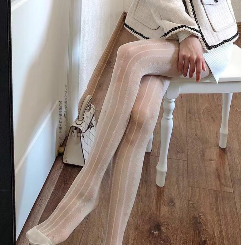 Sexy Black White Lolita Hollowed Lace Mesh Stockings Women Bottomed Pantyhose Japanese Goth Thin Stocking Hot Classic Tights