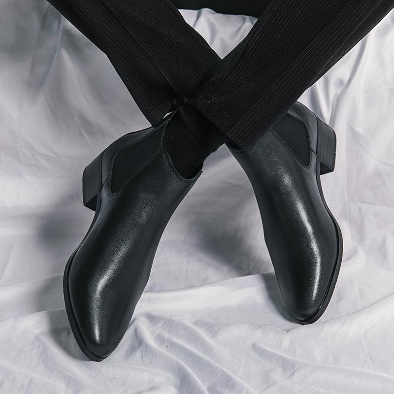 Classic Retro Style Pointed Men Leather Boots Branded Business Office High Top Boot High-quality Soft Comfortable Leather Boots