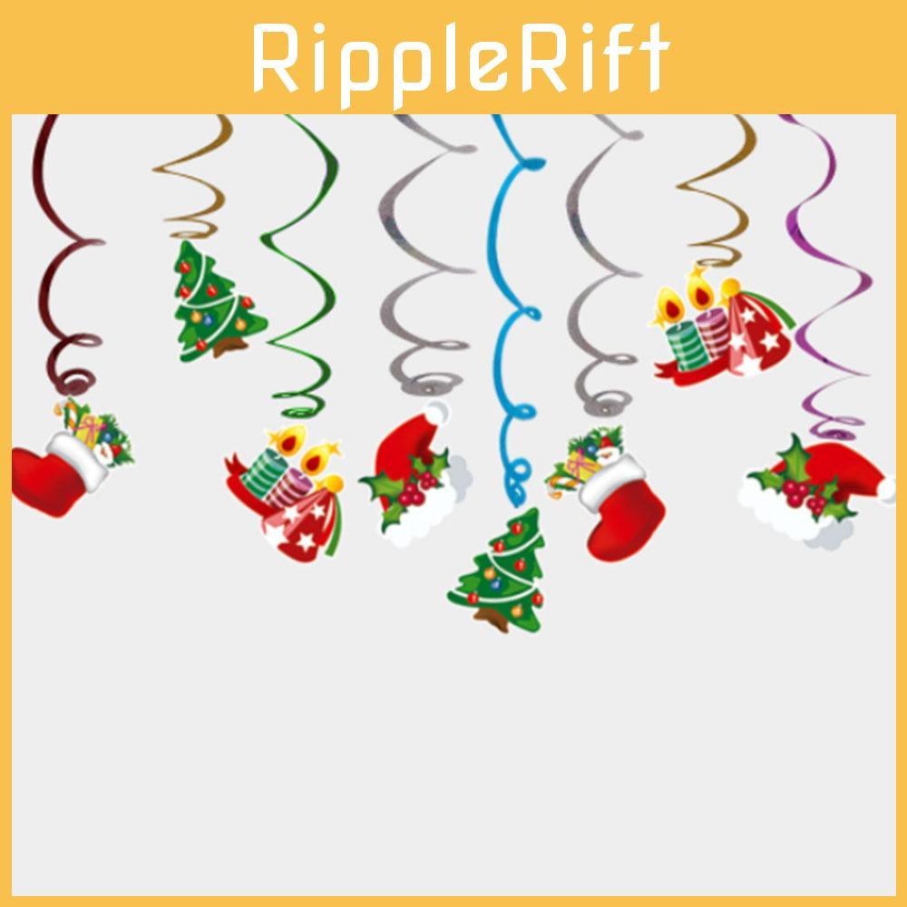 Яркий праздничный декор со спиральными стримерами и треугольными флажками, идеально подходящий для рождественских торжеств