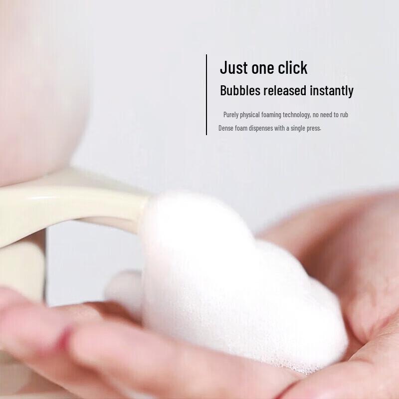 Adolfo Essential Oil Fragrance Mousse Body Wash