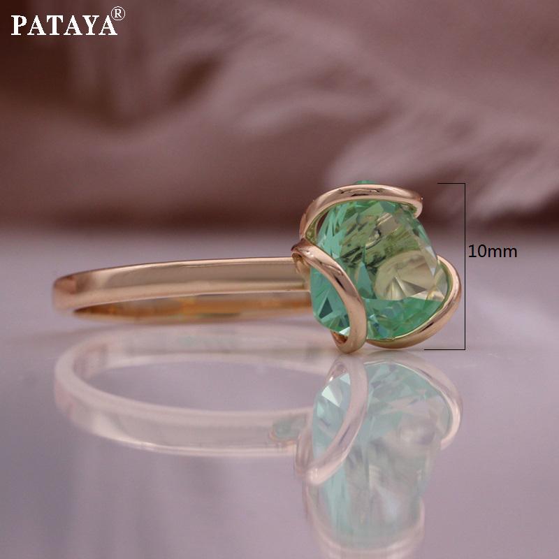 PATAYA Комплект из сережек и колец с инкрустированным зеленым искусственным цирконием розового золота