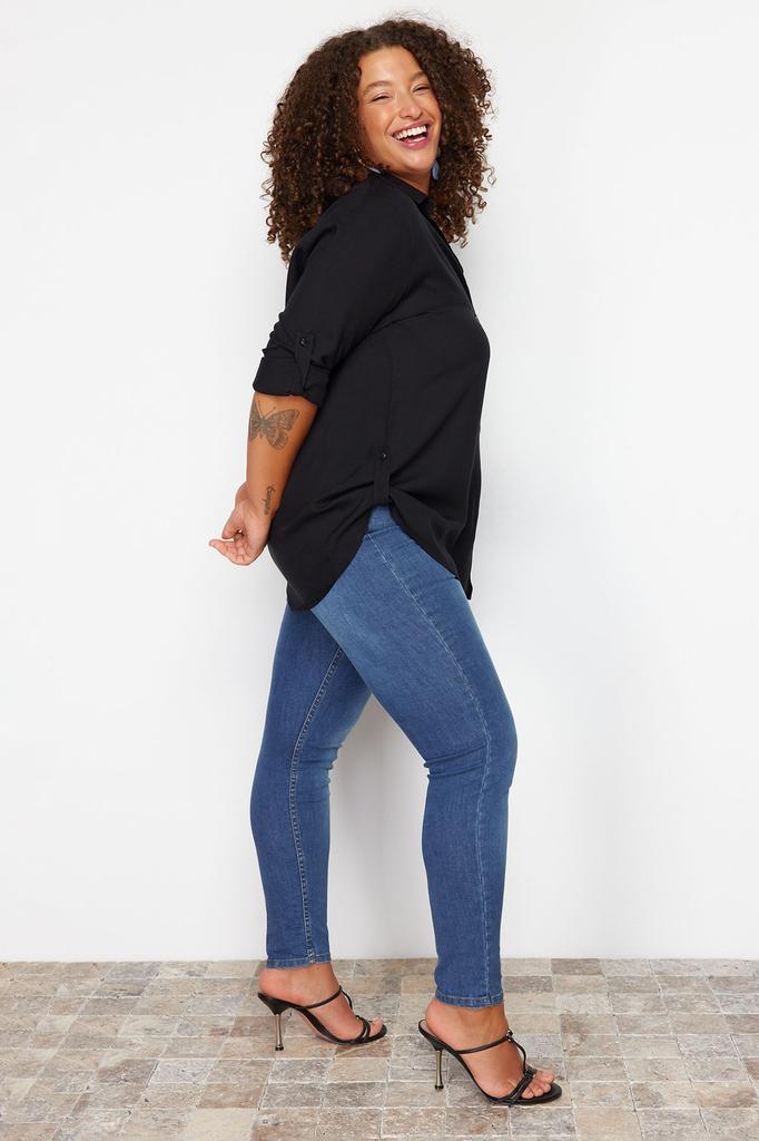 Женская черная рубашка больших размеров