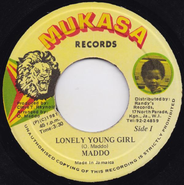 7-дюймовая пластинка MADOO Lonely Young Girl 44 Magnum NONE Mukasa Records 1981 Ямайка Регги Ска Даб Б/у