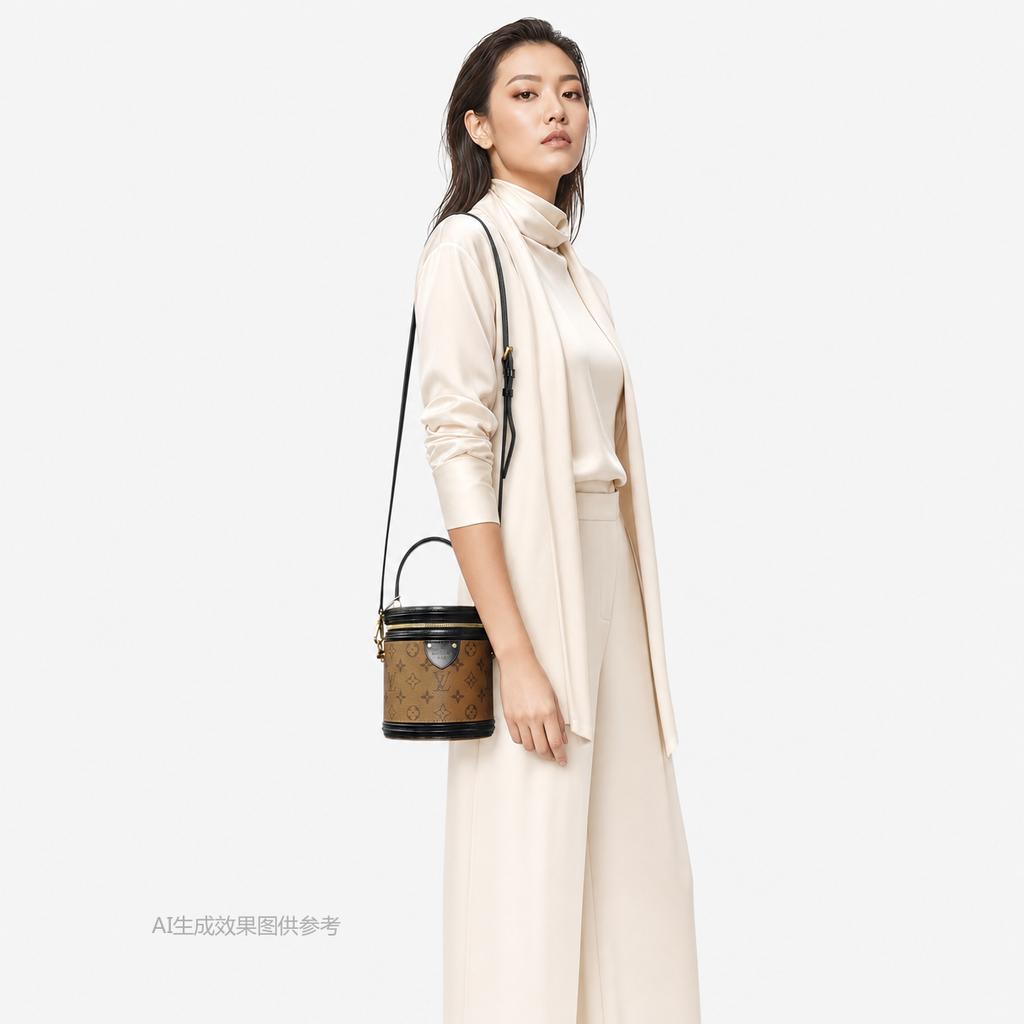 [Б/У] Louis Vuitton Cannes 'Коричневый холст Monogram Reverse' - Очень хорошее состояние #FF1V6A