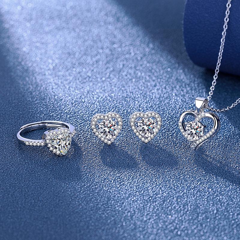 Многоцветный набор украшений с драгоценными камнями: корона королевы, колье, кольцо, серьги и кулон для женщин