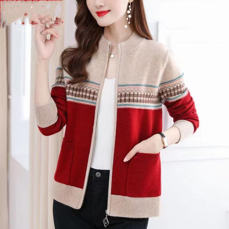 Autumn and Winter Korean Version of The Color Matching Small Jacket, Ladies Sweater, Outer Top, Knitted Cardigan