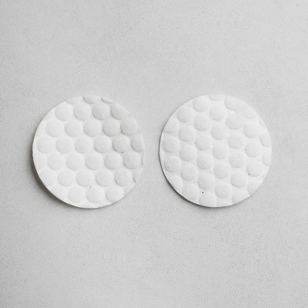 Somisome Неотбеленные круглые тисненые хлопковые диски 100 штук