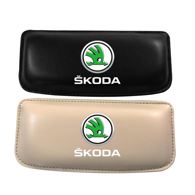 1Pcs Car Knee Pad Interior Pillow Pad Comfortable Cushion Memory Headrest For Skoda Octavia MK2 MK3 2 3 A7 Fabia Karoq Kodiaq Superb Rapid Kamiq