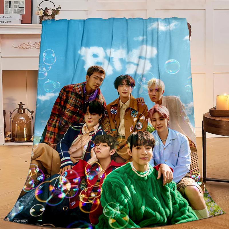 1PC Vivid Dreams kpop Flannel Blanket Gift, Suitable for Both Men And Women, Soft Ideal for Beds And Sofa, Birthday Or Christmas Gift