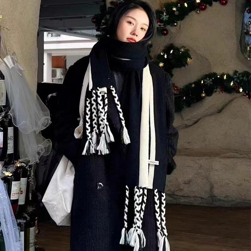 Personalized Striped Tassel Scarf Women's Autumn and Winter Shawl Street Style Cool Thickened Warm Scarf High End Couple