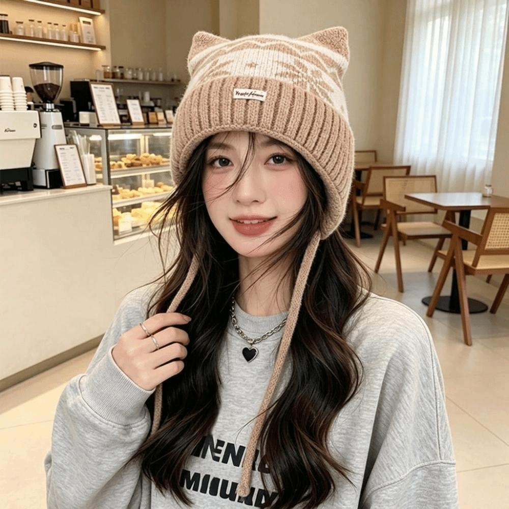 Fair Isle Pattern Knitted Beanie Hat Chin Strap Winter Beanie Hat Wool Blend Knit Hat  For Women