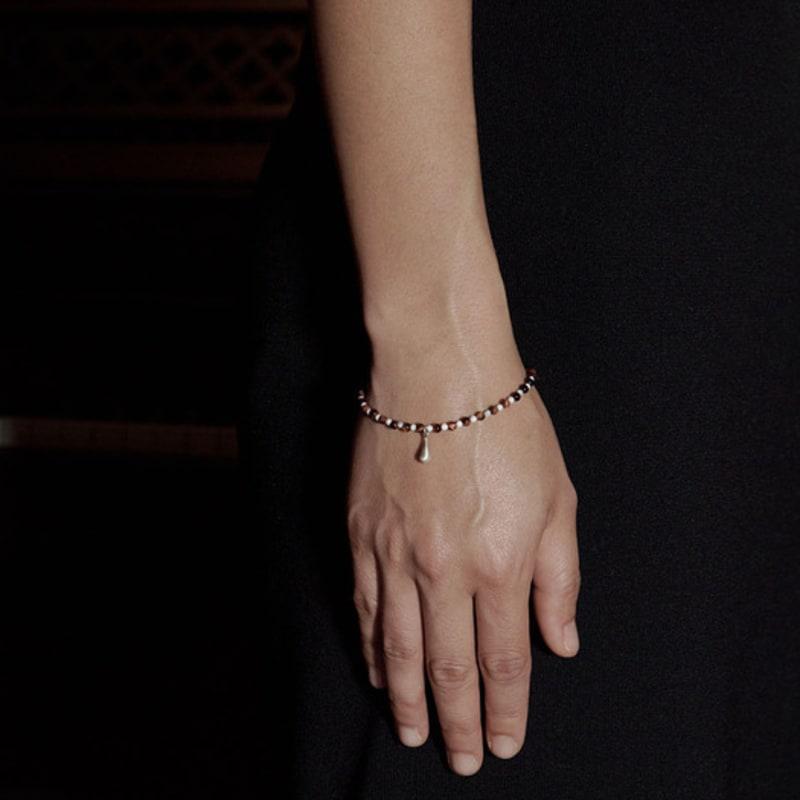 ODDCOLLET Tears bracelet (tiger eye)