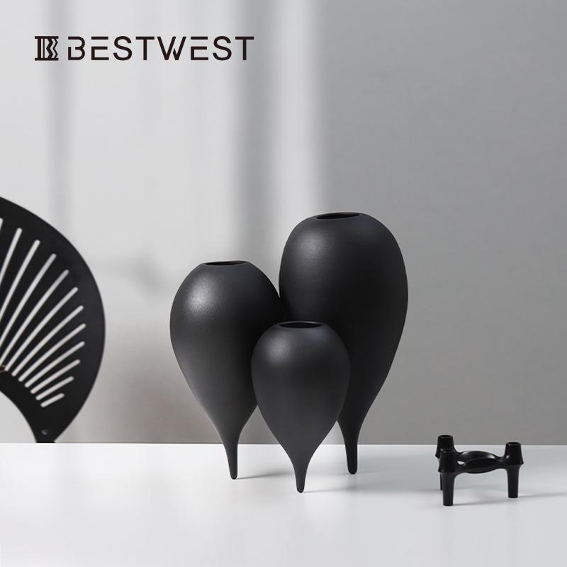 Мягкие пузырьковые украшения Bosi Home — ваза-качалка небольшого диаметра с высоким горлом и легким пузиком.