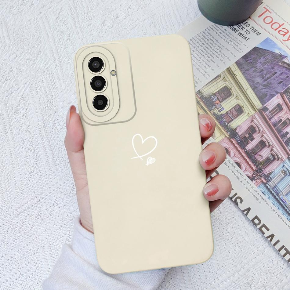 Чехол для телефона Samsung Galaxy M13 M14 Сердечко Улучшенная защита камеры Жидкий силикон Задняя крышка для Samsung M 13 14 Capa
