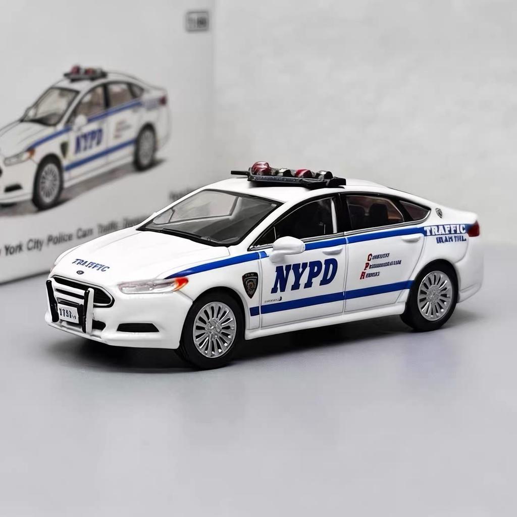 596 Модель 1:64 Пригородный H1 Экспресс-фургон Вагнер Виктория Корона Несколько моделей автомобилей из сплава