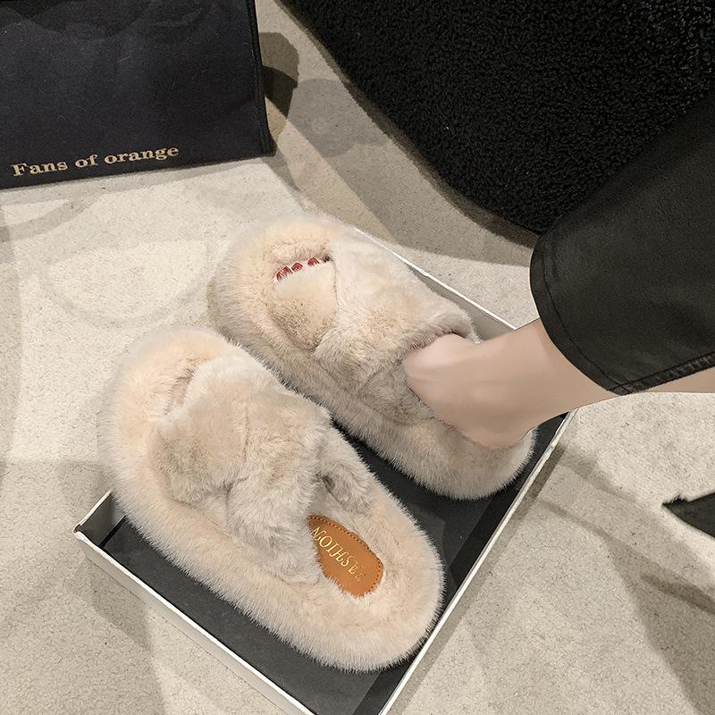 Популярные в интернете женские осенне-зимние новые хлопковые тапочки с открытым носком и пушистой отделкой, на толстой подошве, нескользящие, с перекрещенными ремешками