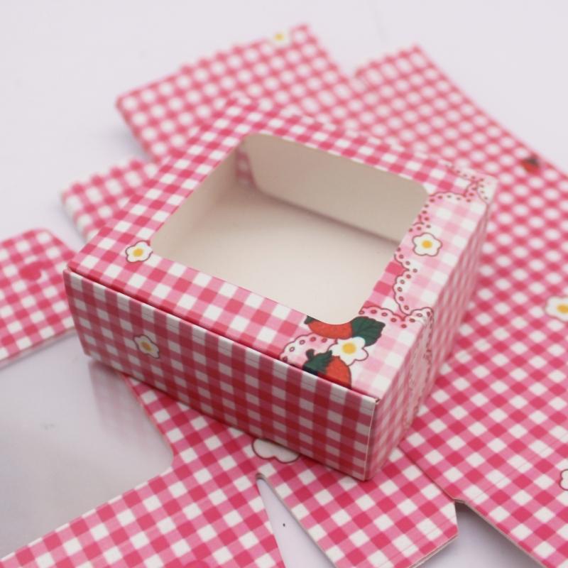 10 шт. 7,5x7,5x3 см Картонные подарочные коробки Крафт Бумага DIY Ручная Упаковка Для Рождественских Конфет Торта Подарков