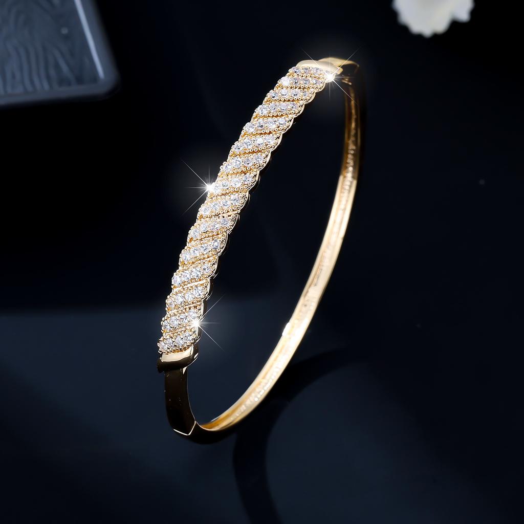 High-end Zircon Bracelet European and American Light Luxury Simple Women's Bracelet Jewelry