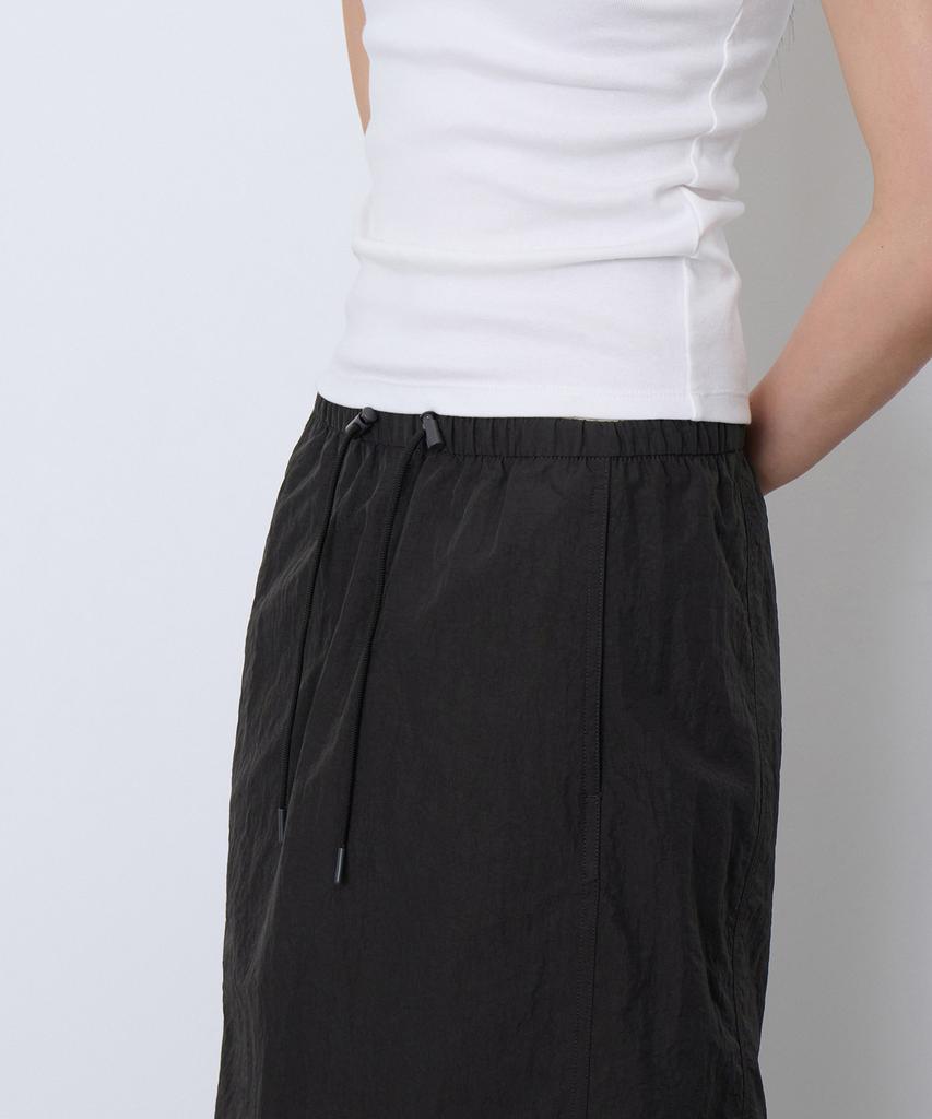 Musinsa Standard Woman Women'S Nylon Banding Long Skirt [Gunmetal]