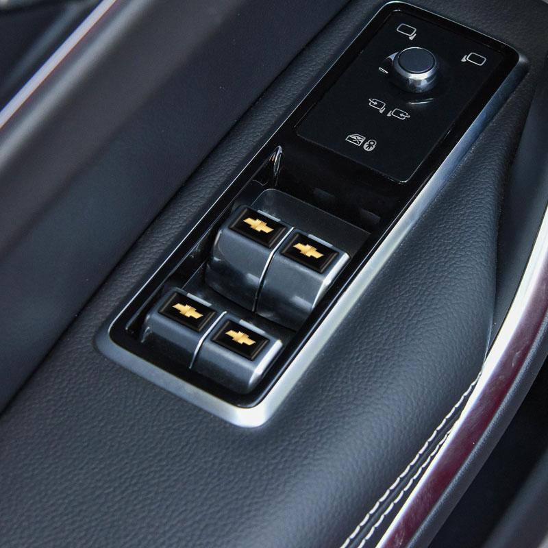 2/5/10 шт. Наклейки с 3D эмблемой логотипа автомобиля на руль из углеродного волокна для Chevrolet Cruze Equinox Captiva Trax Malibu Tahoe Impala Sonic