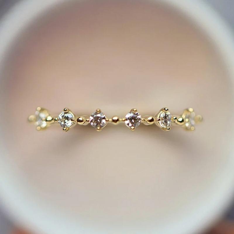 Ослепительные маленькие кольца с кубическим цирконием для женщин, золотистого цвета, минималистичные, с тонким ободком, темпераментные, кольцо на палец, эффектные украшения