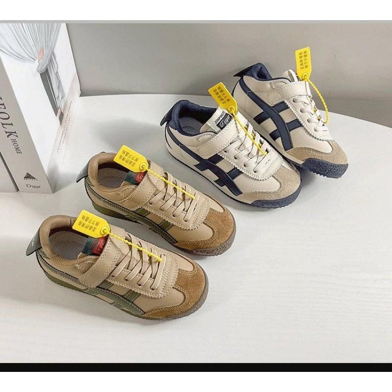 Youth style shoes Kids Casual Slip-On Sneakers Boys Girls Rubber Sole Comfortable Outdoor Play Shoes