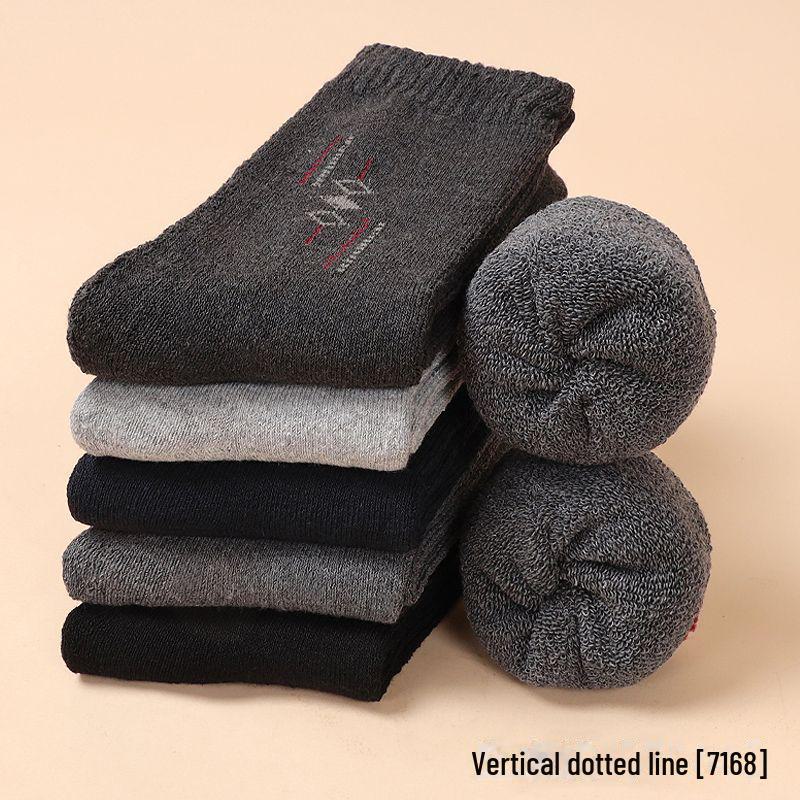 Men's Mid-Tube Velvet Thick Warm Socks (5-10 Pairs), Loose Totem Design for Autumn and Winter