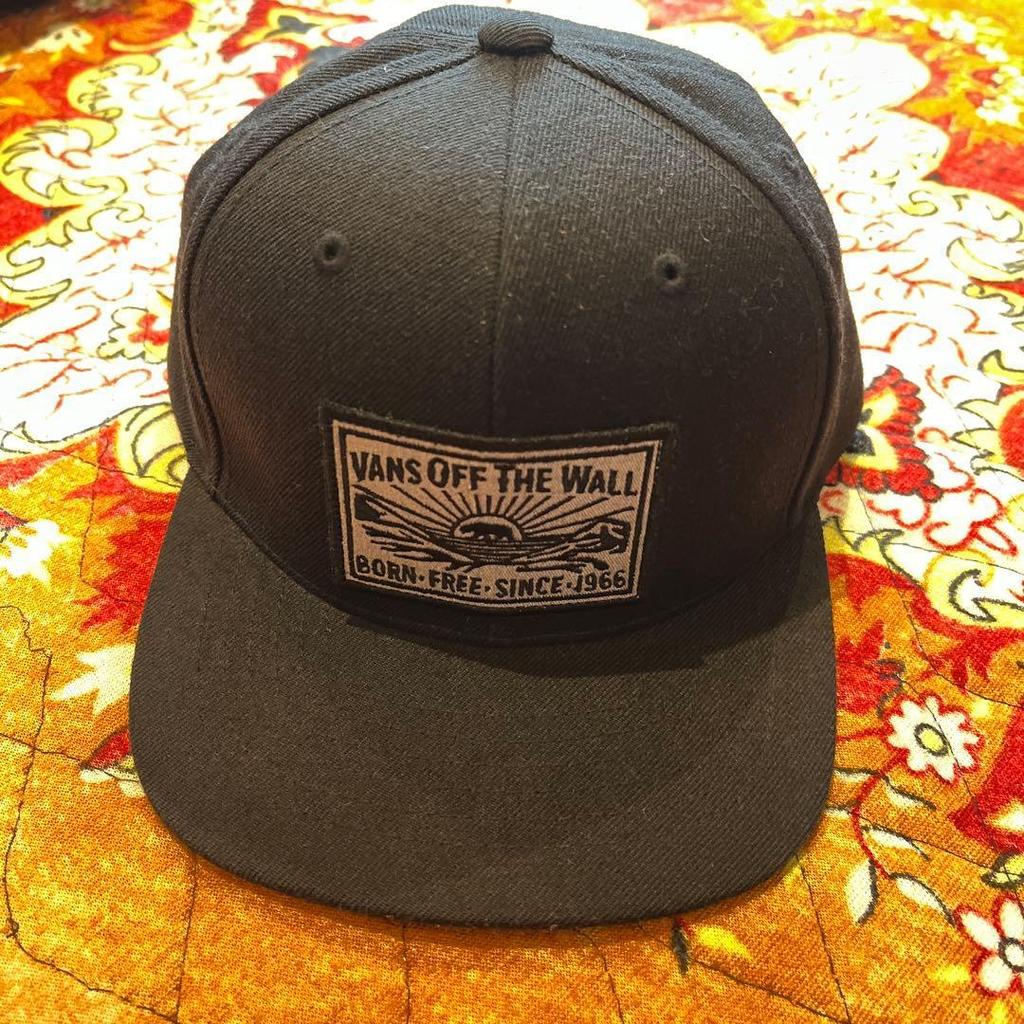 Б/у Кепка VANS OFF THE WALL Детская Черная M
