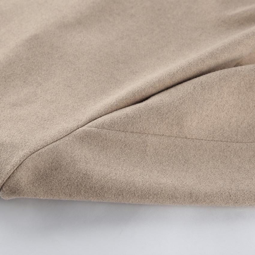 Европейский и американский осенне-зимний шерстяной костюм: Женское пальто кэжуал с широким лацканом класса люкс