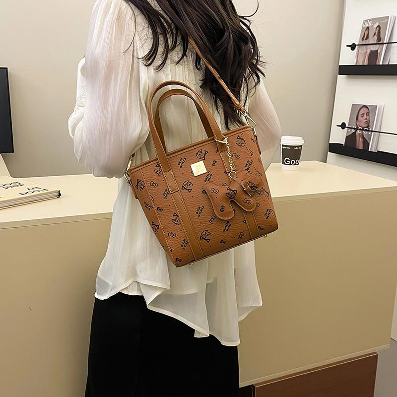 Мультяшная сумка-ведро с принтом медведя 2025 весна новинка модная универсальная сумка через плечо премиум сумка-мессенджер