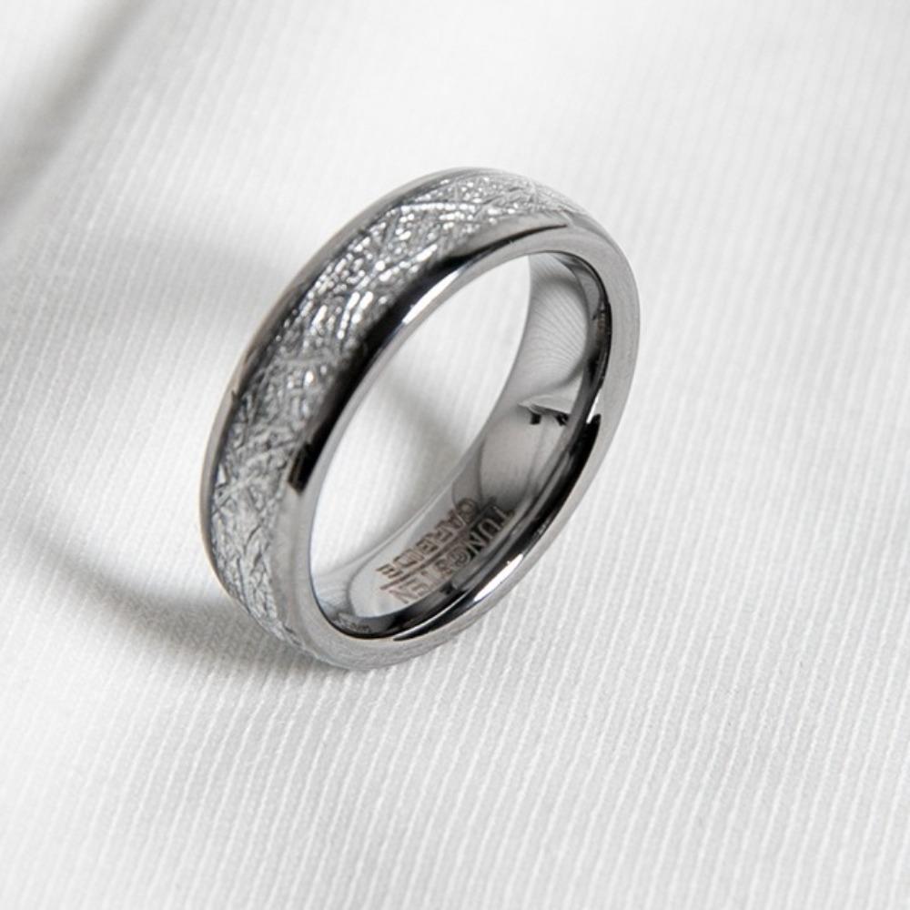 Кольцо из вольфрамовой стали с золотой сферой, 4 мм 6 мм шириной, с матовым узором метеорита