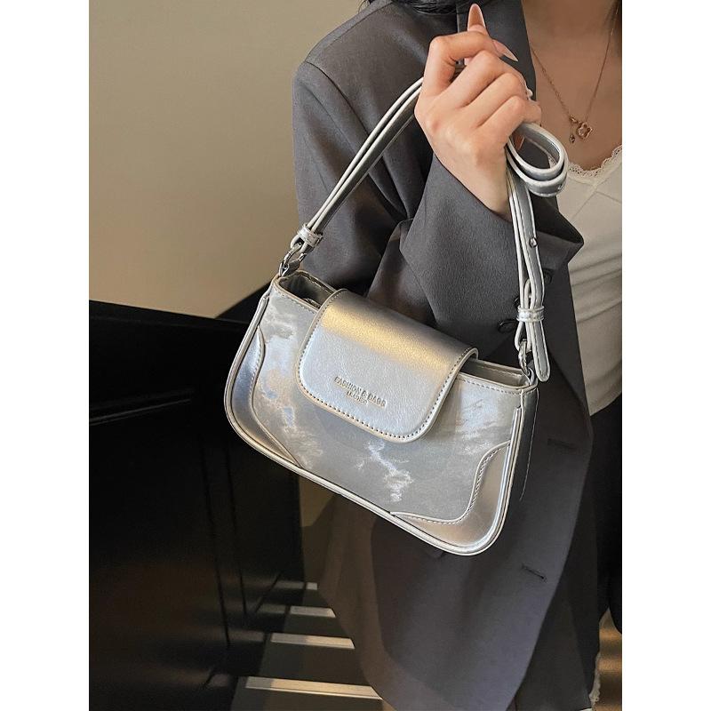 Silver Underarm Crescent Bag Women's 2025 New Shoulder Messenger Bag Niche High-end Portable Underarm Bag