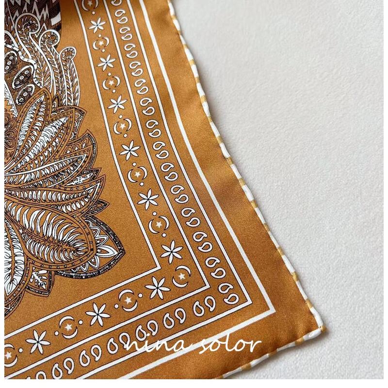 NINA SOLOR Silk Small Square Scarf