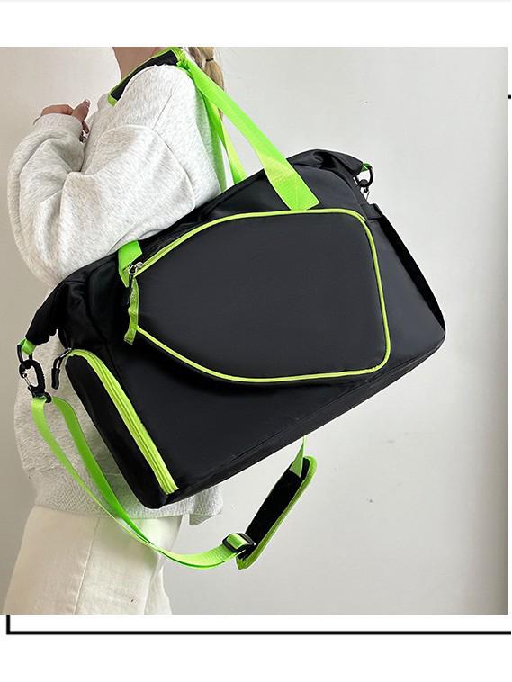 New Trendy Women's Sports & Travel Crossbody Bag: Water-Resistant, Large Capacity, Stylish, Casual Fitness Commuter Bag