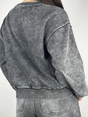 Американский ретро старый выстиранный черный свитер с круглым вырезом 2025 новый однотонный пустой свободный нишевый тренд