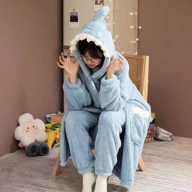 Men's and Women's Fall and Winter Sports and Leisure Warm TV Blanket Premium Women's Plush Soft Robe Fluffy Warm Fluffy Bathrobe Robe Long Robe