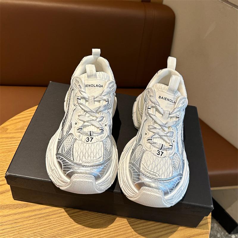 Спортивная обувь Летние серебристые толстые кроссовки Pops Shoes Женские увеличивающие рост дышащие сетчатые тонкие модели удобные классические повседневные кроссовки