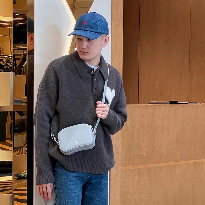 Unisex Big Heart Jacquard Knit Polo Sweater - Soft, Loose Long Sleeve