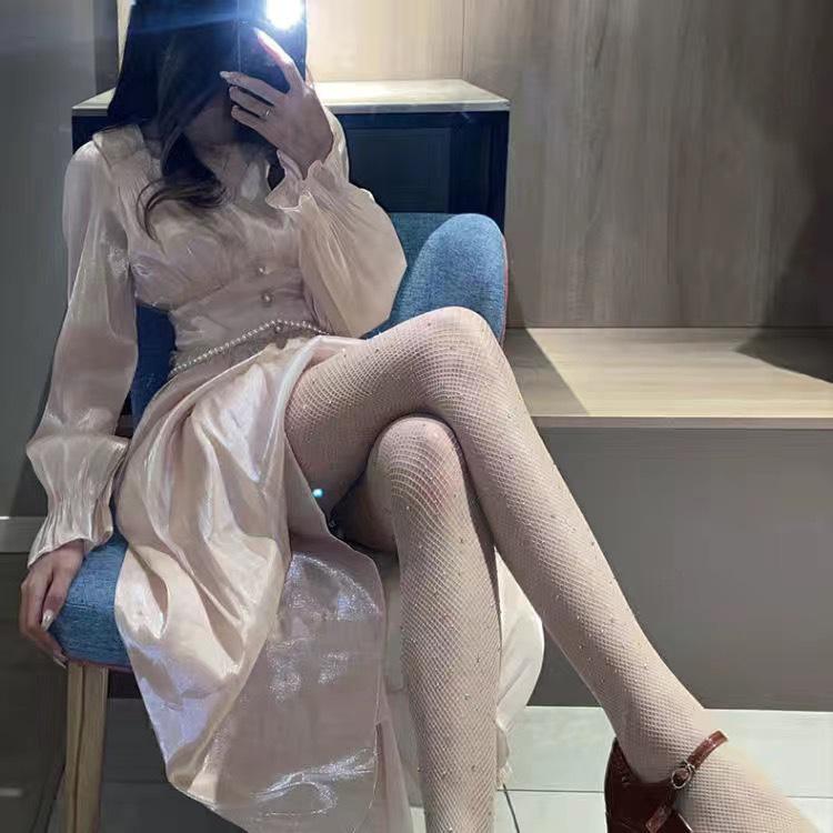 Женские черные чулки в сеточку с кристаллами и белые колготки JK