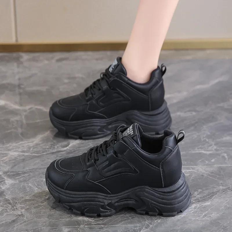 Fashion White Platform Women's Sneakers 2025 Autumn Lace-Up Thick Bottom Sports Shoes Woman Pu Leather Breathable Walking Shoes Female