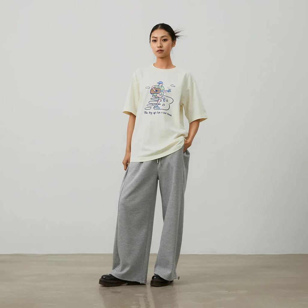 New Balance PK SHEJISHILIANMING Live The New Balance T Shirt Unisex White (Unisex) T-Shirts NEE26021 IV