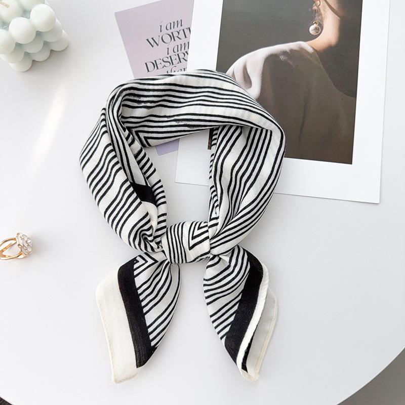 New simple black and white striped small square scarf fashionable versatile printed silk scarf scarf belt scarf stacked short skirt waist seal