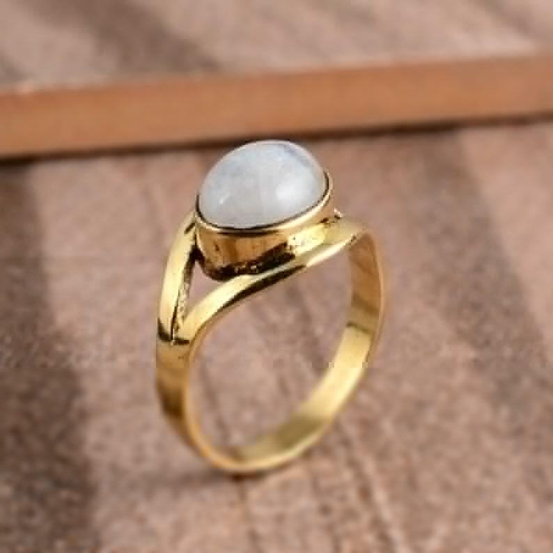 Кольцо с овальным драгоценным камнем Rainbow Moonstone, Эффектное кольцо, Кольцо из желтого золота, Дизайнерское кольцо, Кольцо с камнем рождения, Кольцо с безелем