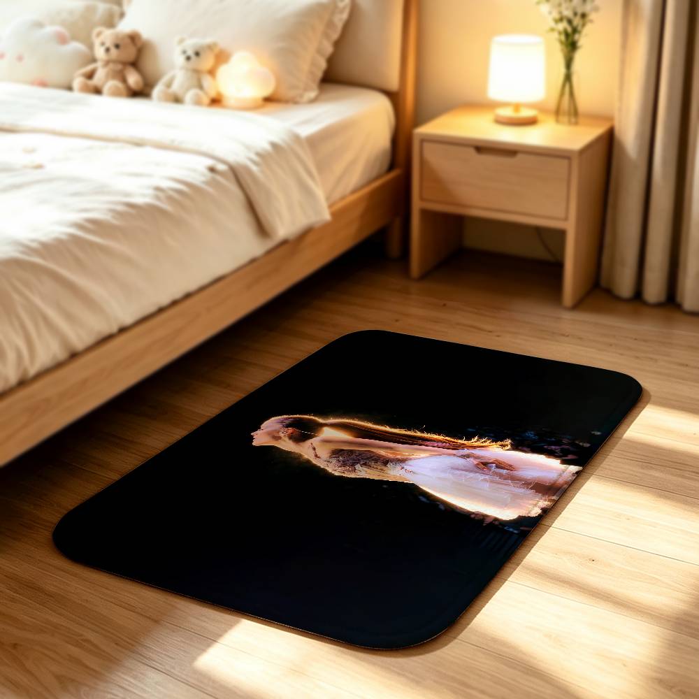 Singer A-Ariana Grande Soft Comfortable Short Plush Rug Carpet Anti‑Slip Floor Mat Machine Washable Home Decor