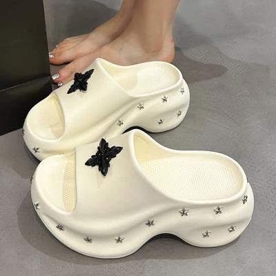 Модные металлические декорированные шлепанцы на массивной платформе для женщин, сандалии на толстой подошве, на танкетке из ЭВА, женские, лето 2025, противоскользящие, пляжные сандалии