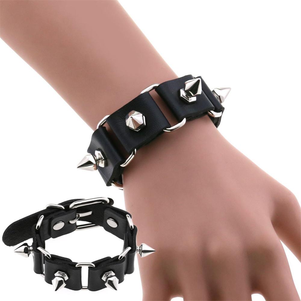 New Black Punk Spike Rivets Bracelets For Women Stud Bracelet PU Leather Charm Cuff Bracelets Cuff Bangles Jewelry Party Gift