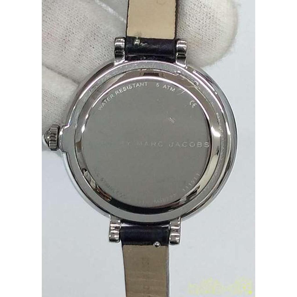 Подержанные кварцевые аналоговые часы MARC BY MARC JACOBS MJ9722