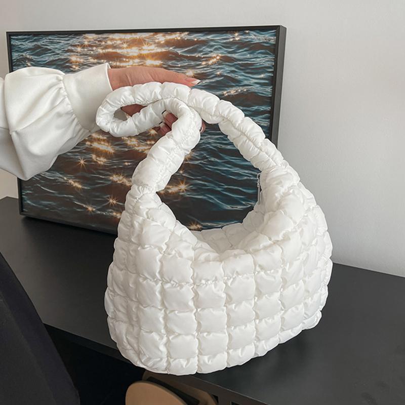 Fashionable Underarm Bag New Cloud Bag Niche High-end Shoulder Bag Down Bag Women Large Capacity Pleated Bubble Bag