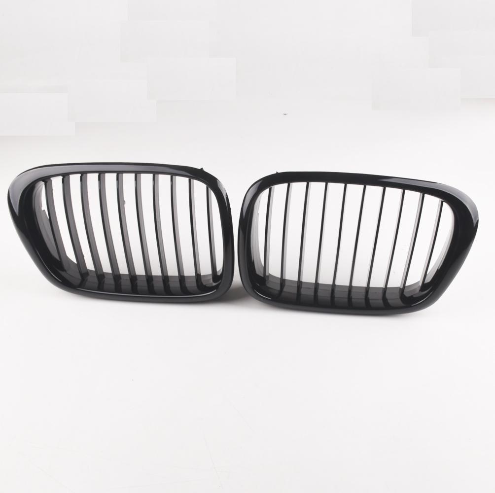 2pcs Style Car Front Black Wide Kidney Grille Grill for BMW E39 M5 Series 1997 1998 1999 2000 2001 2002 2003 520i 525 530